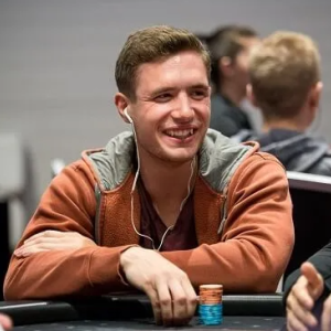 Roman Gogac sniper Hrabec vyhrál $2.100 WCOOP za $90.000