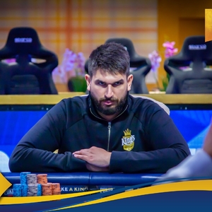 King's Resort Rozvadov: Patrik Jaroš a Zdeněk Svoboda chipleadují finále Main Eventu CPM!