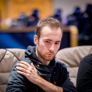 EPT Barcelona: Honza Cvach a Lukáš Záškodný pokračují v boji o 15 miliónů!