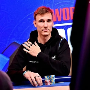 King's Resort Rozvadov: Českou trojici z 1B WSOPE Main Eventu vede Zdeněk Žižka