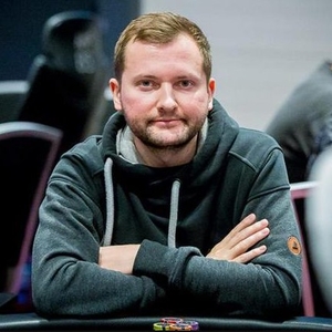 King's Resort Rozvadov: Michal Mrakeš bere z WSOPC Lucky7s čtvrté místo