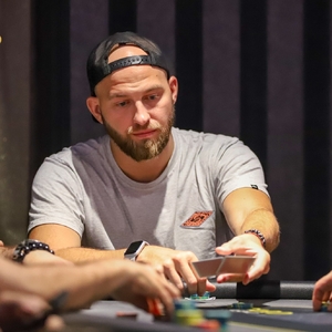 Card Casino Šamorín: Pavel Heger se probojoval na finálový stůl Saturday €30K