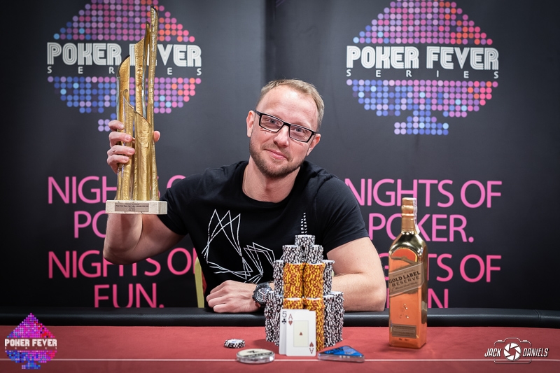 Super High Roller si podmanil Petr Svoboda, Poker Fever Cup míří do finále