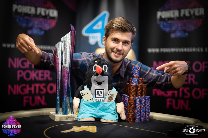 Na vrchol Poker Feveru vystoupal Mateusz Dziewonski, Roman Rychlík druhý