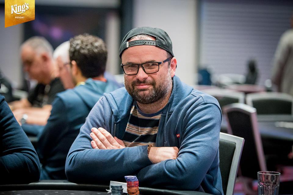 Druhý den masivního €10k EPT Barcelona High Rolleru také s Lukášem Záškodným