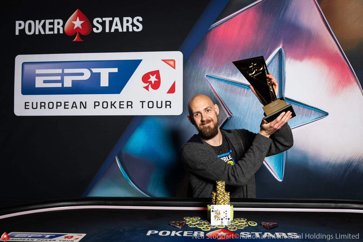 Je nám ctí, Stevie. Pražský EPT Super High Roller dobyl Stephen Chidwick