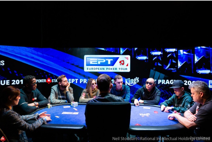 Záznam pátého dne €5.300 EPT Prague Main Eventu