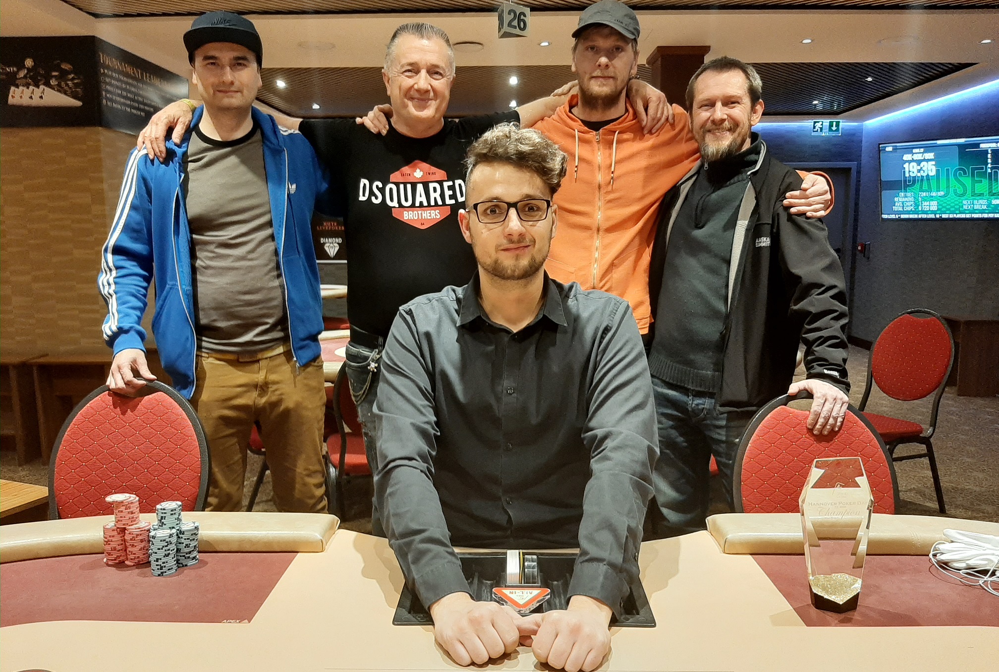 HPD Main Event v Grand Casinu Aš zakončen dealem, vítězem Čech Lancelot1