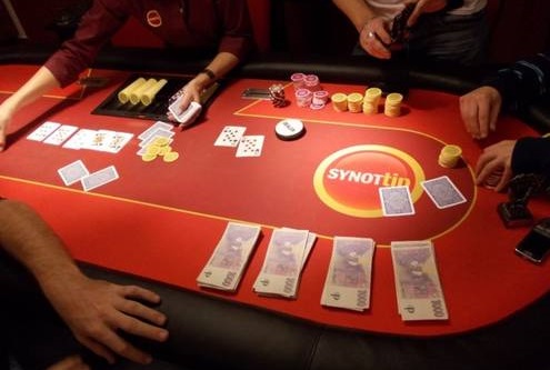 Letním turnajům Synot Tip Pokeru dominuje nedělní 50.000 Kč GTD