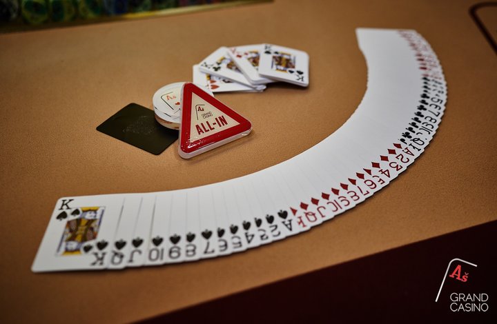 Poslední červencový Saturday Deepstack v Grand Casinu přinesl český triumf