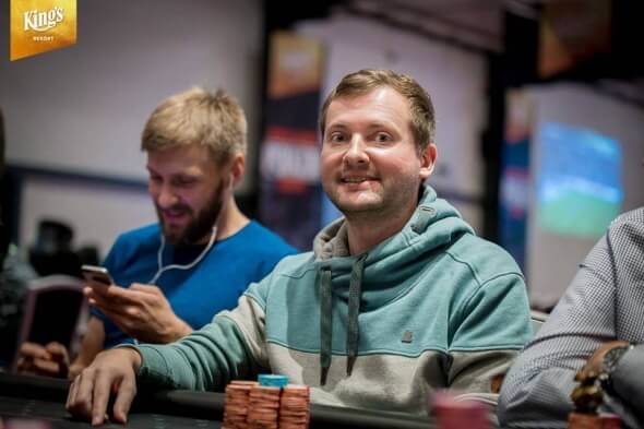 Staří známí. Druhý flight rozvadovské German Poker Tour zdolalo šest Čechů