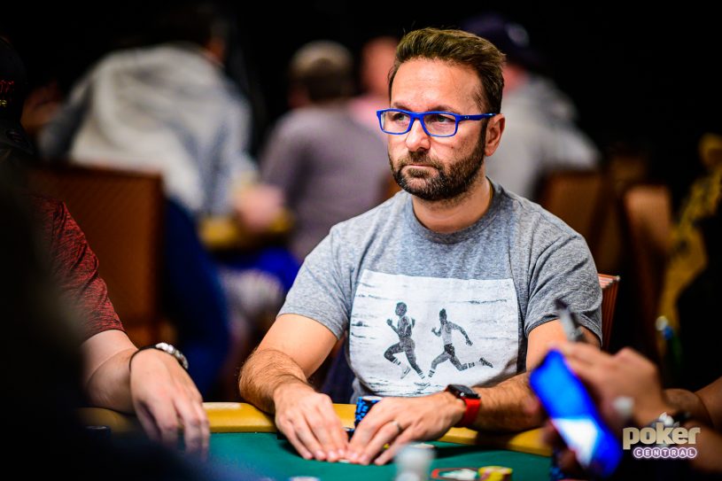 Ztratil jsem jen 3 buy-iny, díky za to. Negreanu v 11. kole přišel o dalších $120k